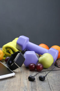 healthy-lifestyle-dumbbell-smart-watch-fruit (1)